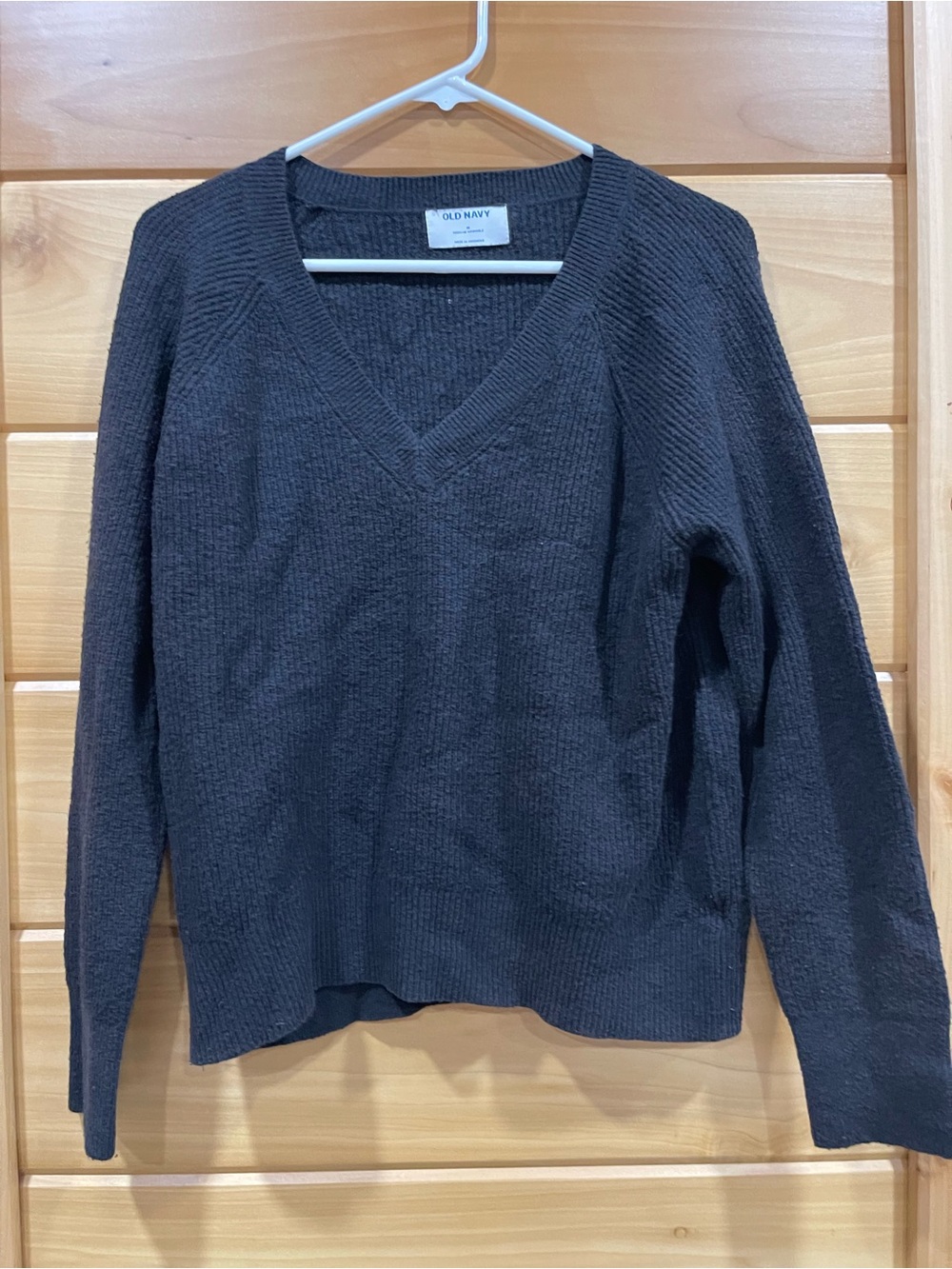 Old Navy Men's V-Neck Sweater - Charcoal Black